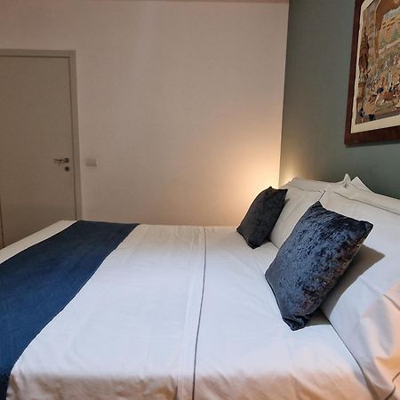 U Genova Apartment ภายนอก รูปภาพ