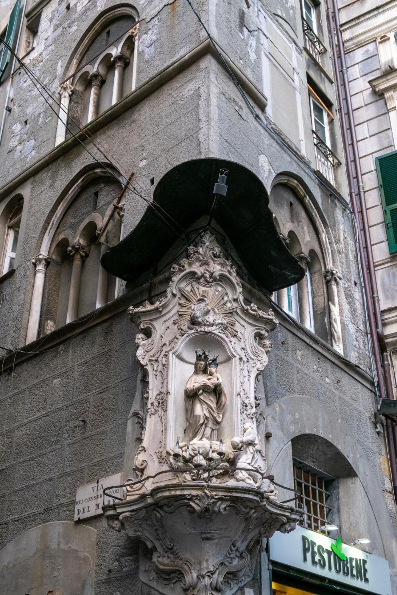 U Genova Apartment ภายนอก รูปภาพ